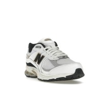 Кроссовки New Balance 2002R White Black Gold Metallic