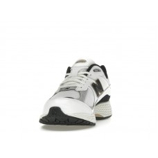 Кроссовки New Balance 2002R White Black Gold Metallic