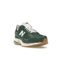 Кроссовки New Balance 2002R Nightwatch Green Vintage Leather