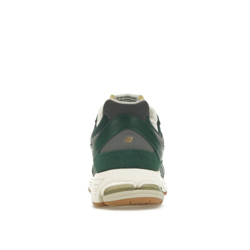 Кроссы New Balance 2002R Nightwatch Green Vintage Leather - мужская сетка размеров