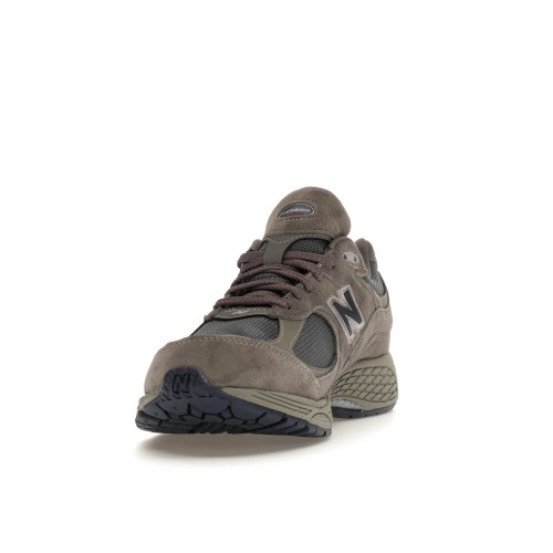 Кроссы New Balance 2002R Gore-Tex Castlerock - мужская сетка размеров