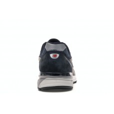 Кроссовки New Balance 990v4 Final Edition