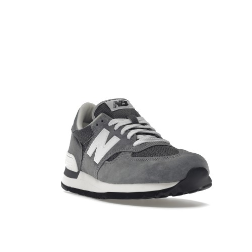 Кроссы New Balance 990 MiUSA Grey White - мужская сетка размеров