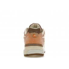 Кроссовки New Balance 990v3 MiUSA size? Exclusive Orange Cream