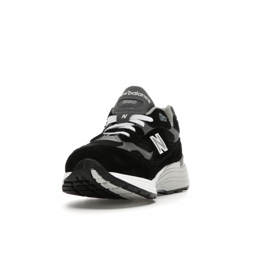Кроссы New Balance 992 Black Grey Suede - мужская сетка размеров