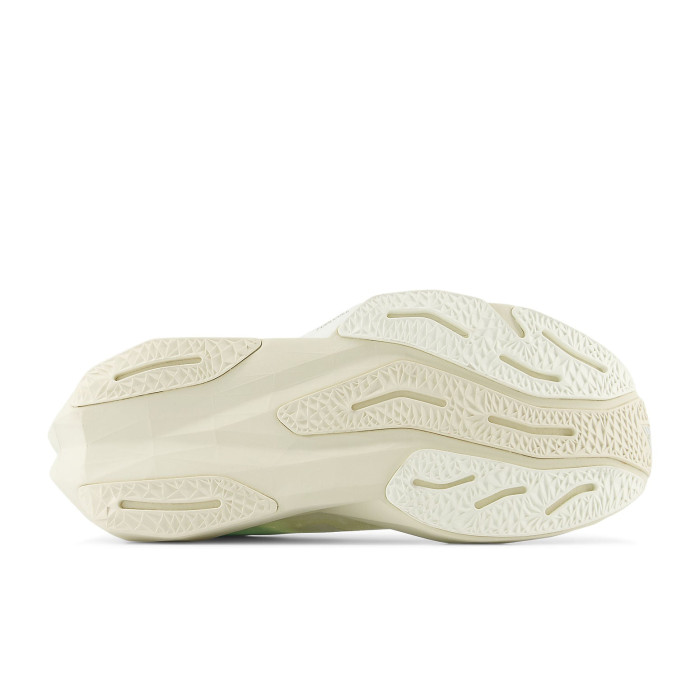 New Balance FuelCell Rebel v4 White Linen - мужская сетка размеров New Balance FuelCell Rebel v4 White Linen - мужская сетка размеров