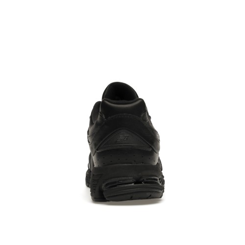 Кроссы New Balance 2002R Black - мужская сетка размеров