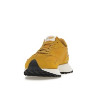 Кроссовки New Balance 327 Varsity Gold