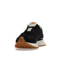 Кроссовки New Balance 327 Black Orange