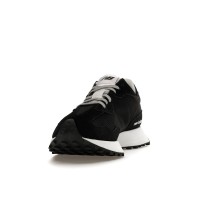 Кроссовки New Balance 327 Black Silver