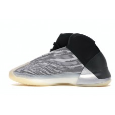 Кроссовки adidas Yeezy QNTM (Lifestyle Model)