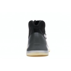 Кроссовки adidas Yeezy QNTM (Lifestyle Model)