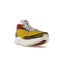 Кроссовки Saucony Endorphin Pro Diet Starts Monday Yellow Wolverine