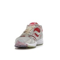 Кроссовки Saucony Azura 2000 END. The Brain
