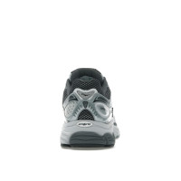 Saucony ProGrid Omni 9 Microchip