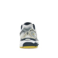 Saucony ProGrid Omni 9 Fabricated Future Pack White Yellow