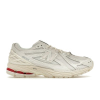 New Balance 1906R Sea Salt Red