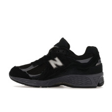 New Balance 2002R Gore-Tex Protection Pack Black Magnet