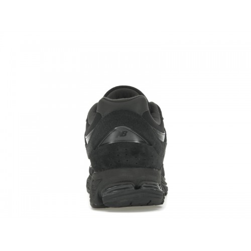 Кроссы New Balance 2002R Triple Black Suede - мужская сетка размеров