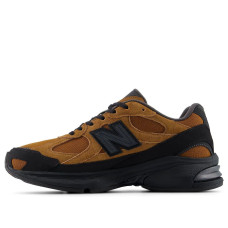 New Balance 2010 Breakfast Tea Black