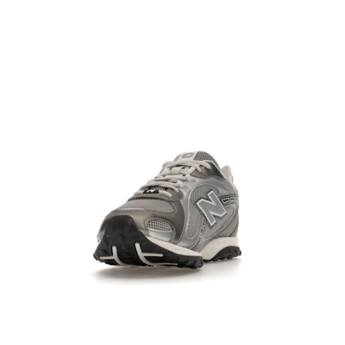 New Balance 204L Dark Silver Metallic - мужская сетка размеров New Balance 204L Dark Silver Metallic - мужская сетка размеров
