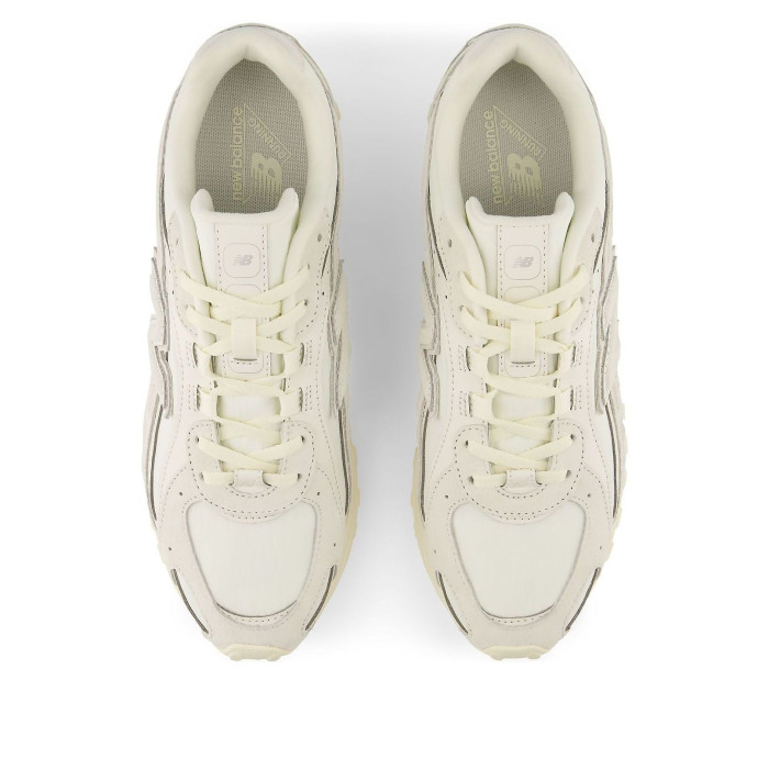 New Balance 204L Sea Salt Angora - мужская сетка размеров New Balance 204L Sea Salt Angora - мужская сетка размеров