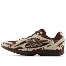 New Balance 204L atmos Pink Cow Girl Angora Pumpernickel