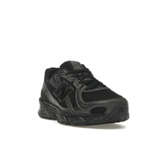 Кроссы New Balance 740 Triple Black - мужская сетка размеров