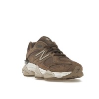 New Balance 9060 Mushroom Brown