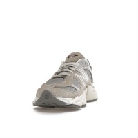 New Balance 9060 Lunar New Year Timberwolf Grey