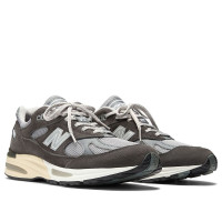 New Balance 991v2 MiUK Forged Iron