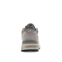 New Balance 991v2 MiUK Kith Moonrock