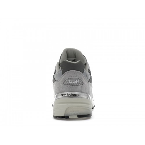 Кроссы New Balance 992 MiUSA Grey Silver Metallic - мужская сетка размеров