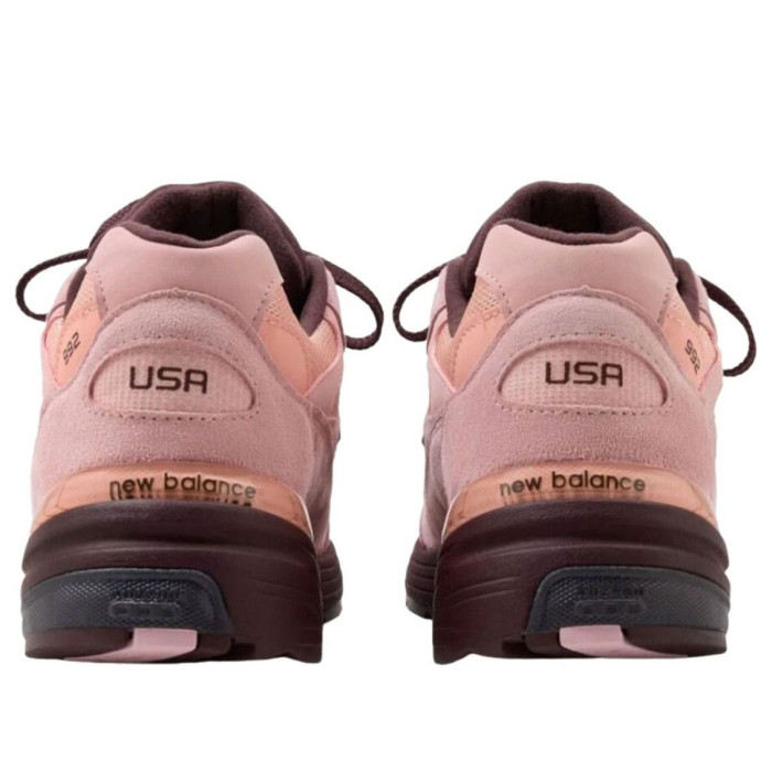 New Balance 992 Made in USA Pink Chalk - мужская сетка размеров New Balance 992 Made in USA Pink Chalk - мужская сетка размеров