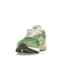 New Balance 993 MiUSA Teddy Santis Chive