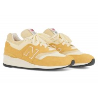 New Balance 997 MiUSA Dried Apricot Calcium