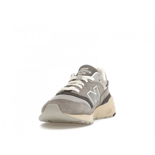 Кроссы New Balance 997R Grey - мужская сетка размеров