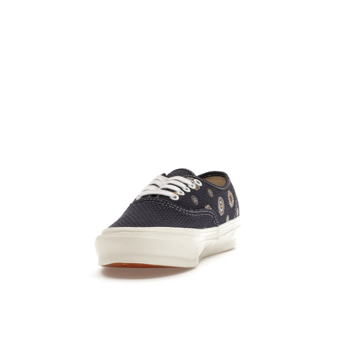 Kith x Vans OG Authentic LX Medallion - мужская сетка размеров Kith x Vans OG Authentic LX Medallion - мужская сетка размеров