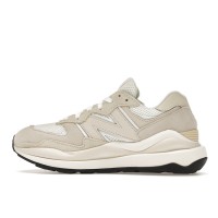 Женские кроссовки New Balance 57/40 Sea Salt Calm Taupe (W)