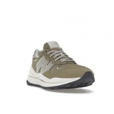 Женские кроссовки New Balance 57/40 Green Angora Magnet (W)
