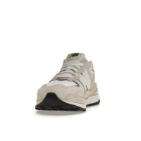 Женские кроссовки New Balance 57/40 Gold Aspen (W)
