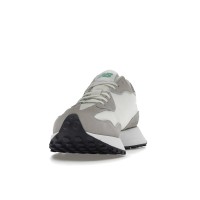 Женские кроссовки New Balance 327 White Green (W)