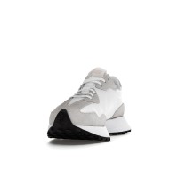 Женские кроссовки New Balance 327 White Pink Haze (W)