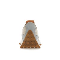 Женские кроссовки New Balance 327 Calm Taupe Morning Fog (W)