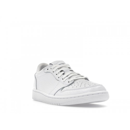 Jordan 1 Retro Low Swooshless Triple White (2025) - мужская сетка размеров