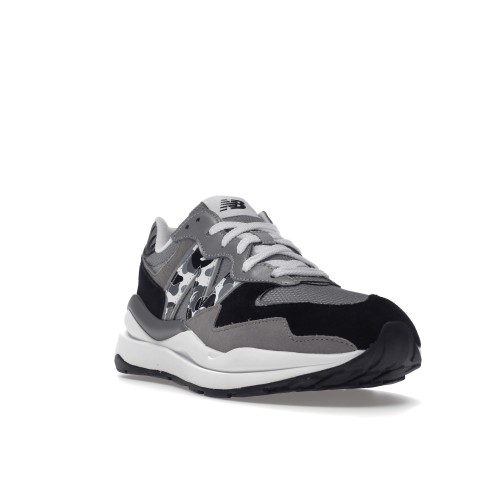 Кроссы New Balance 57/40 BAPE Grey - мужская сетка размеров