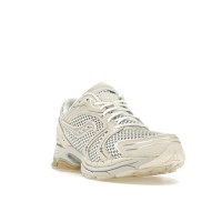 Кроссовки Saucony ProGrid Triumph 4 Highsnobiety Cream