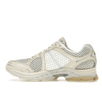 Кроссовки Saucony ProGrid Triumph 4 Highsnobiety Cream