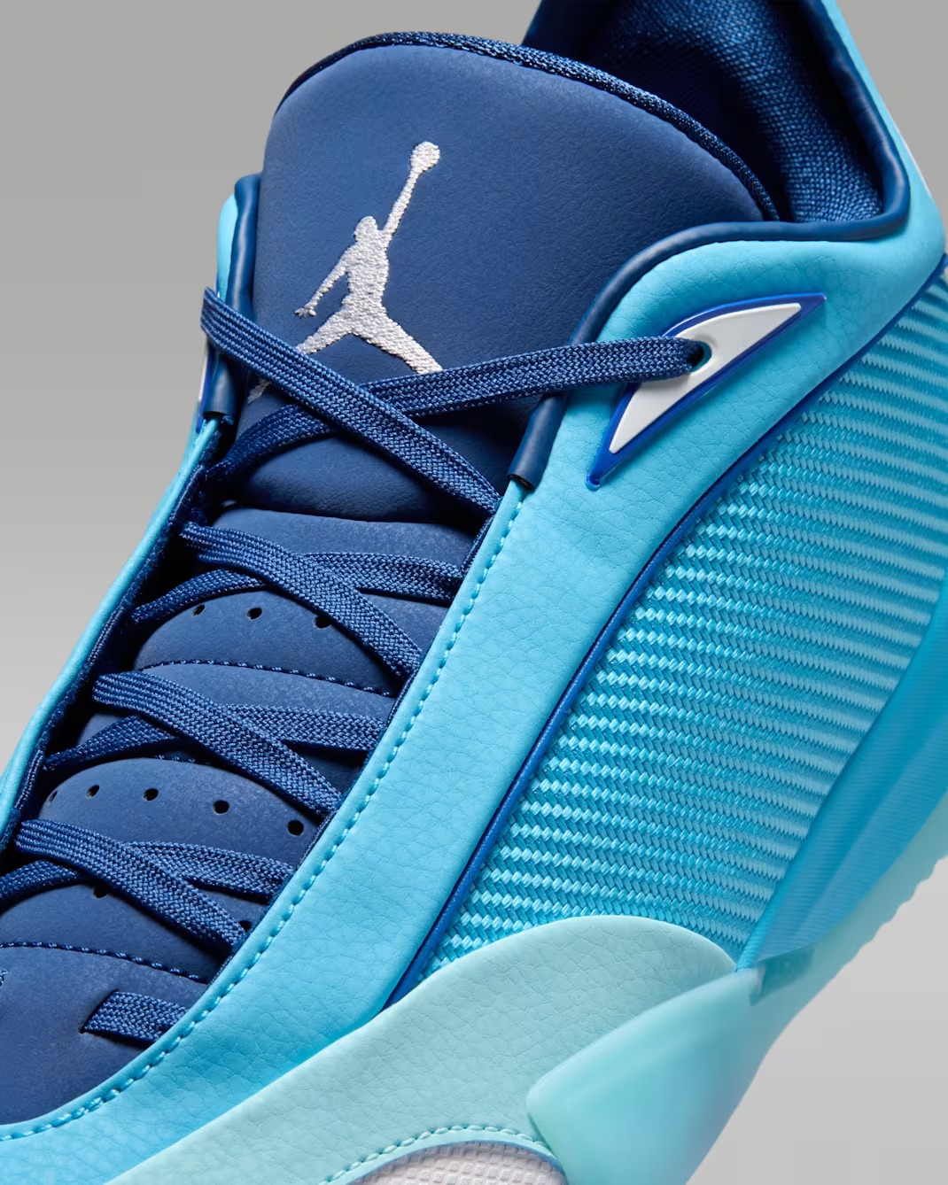 Jordan Triangle Baltic Blue 2026 IB1154-400