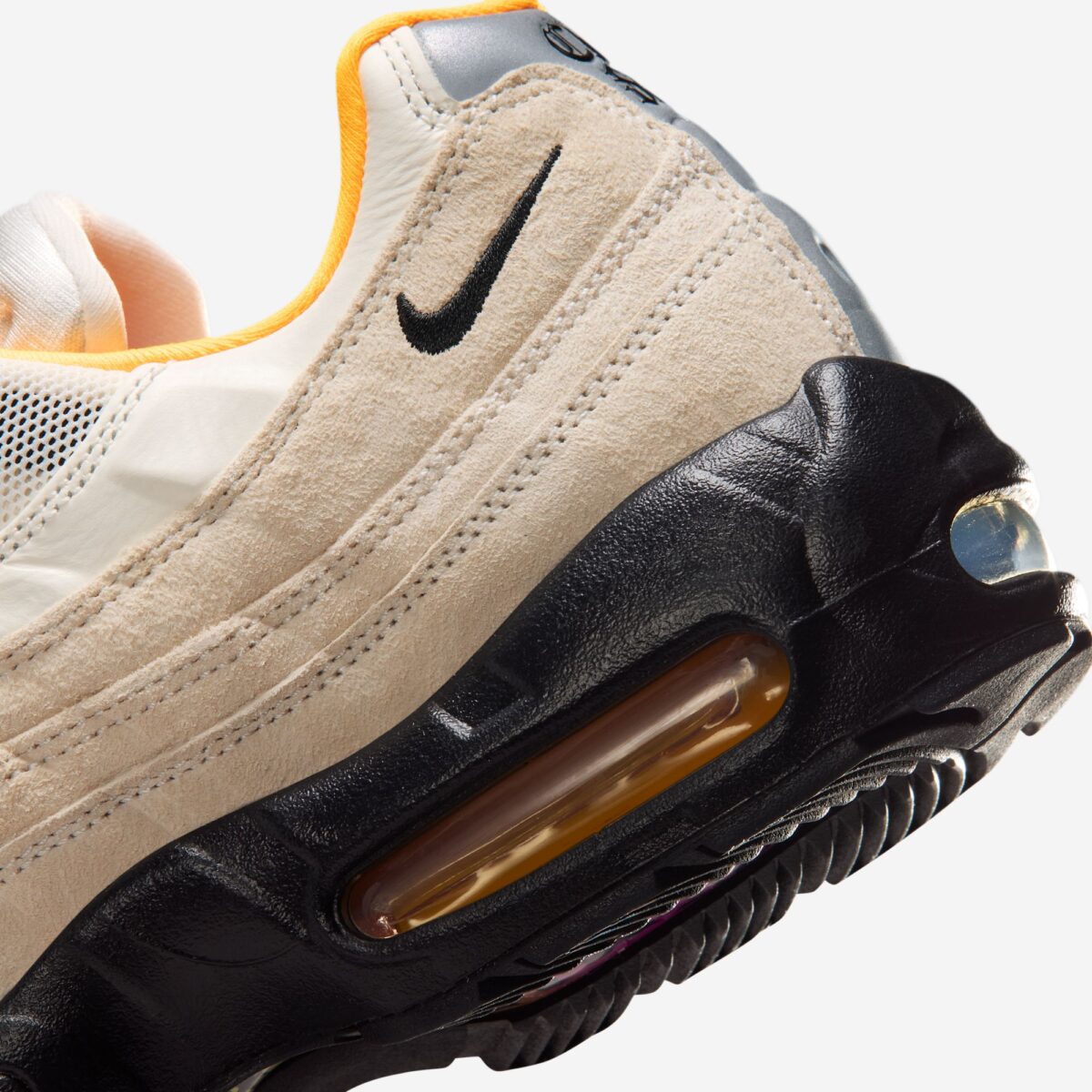 Nike SB x Air Max 95 FC Pack La Más Fina 2026 IQ8395-100
